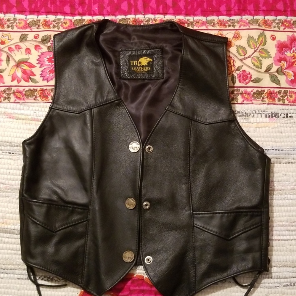 💥LEATHER VEST💥